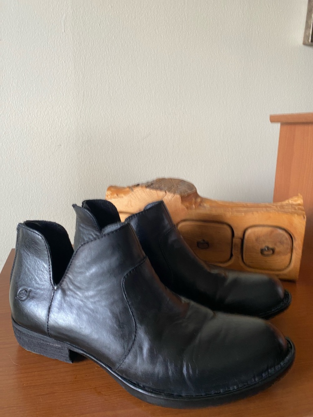 BORN KERRI BOOTIES